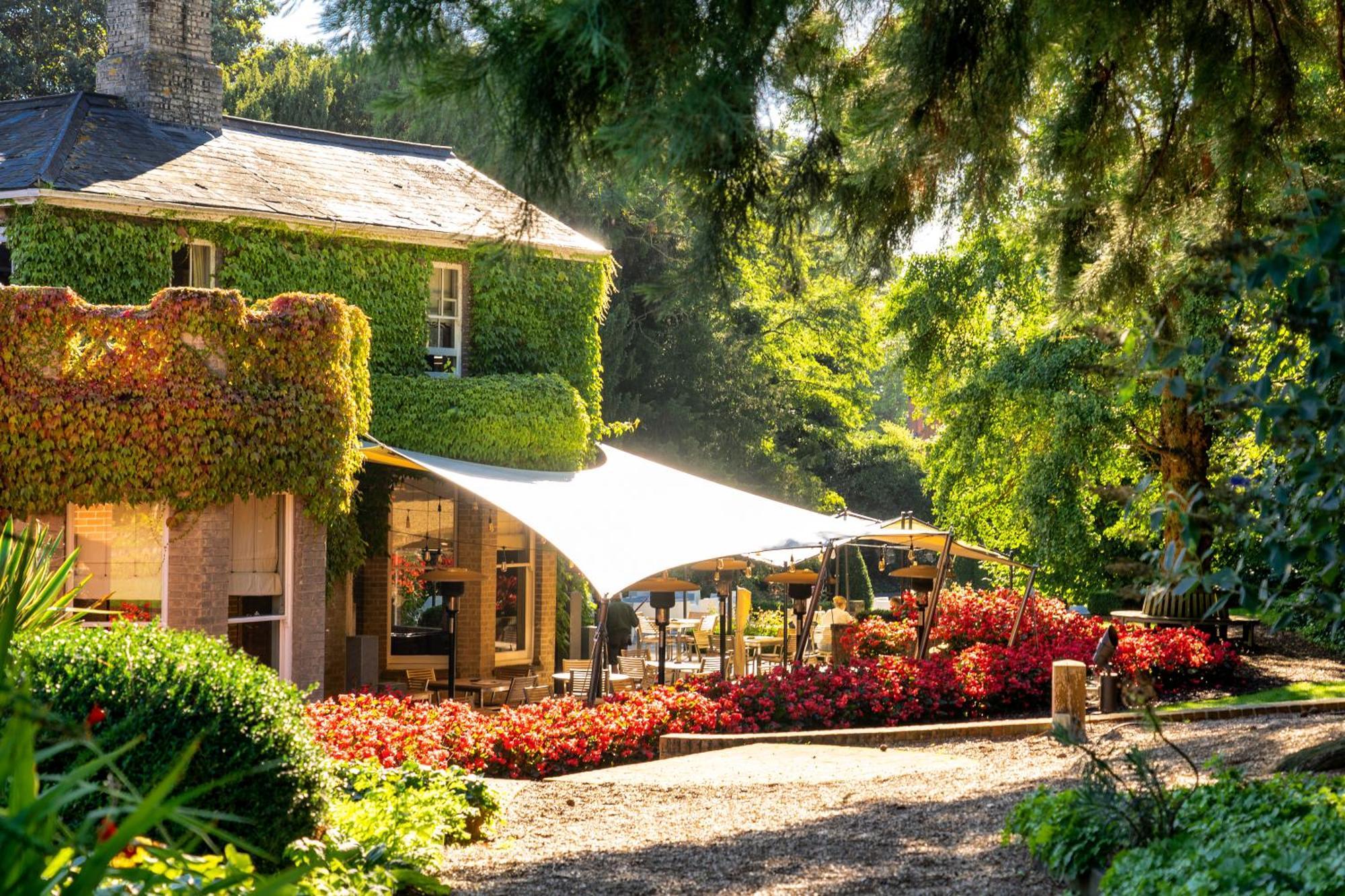 Hotel Milsoms à Dedham Extérieur photo